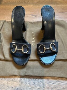 Gucci Black Leather Mule Sandals with Gold Horsebit